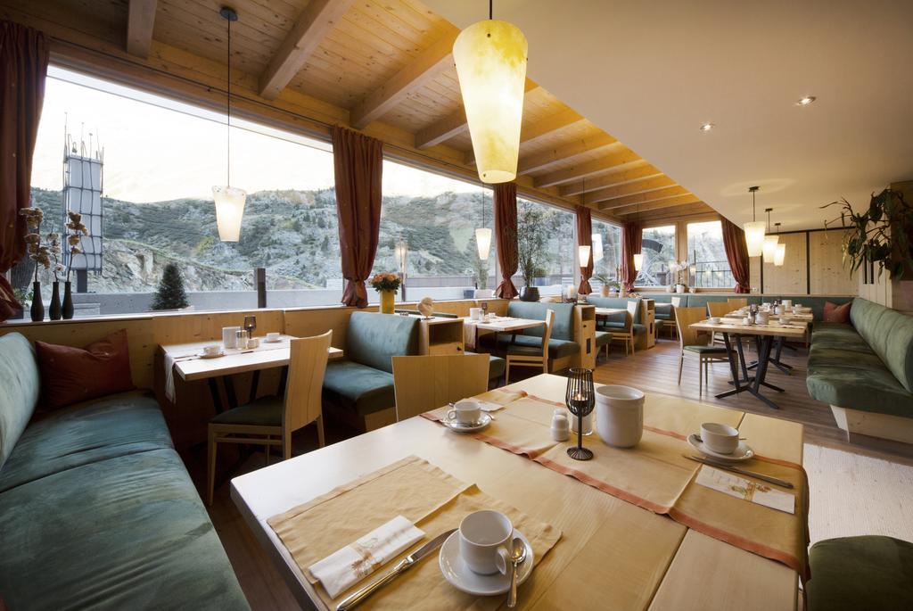 Schoenblick - Gurgl B&B Obergurgl Eksteriør billede